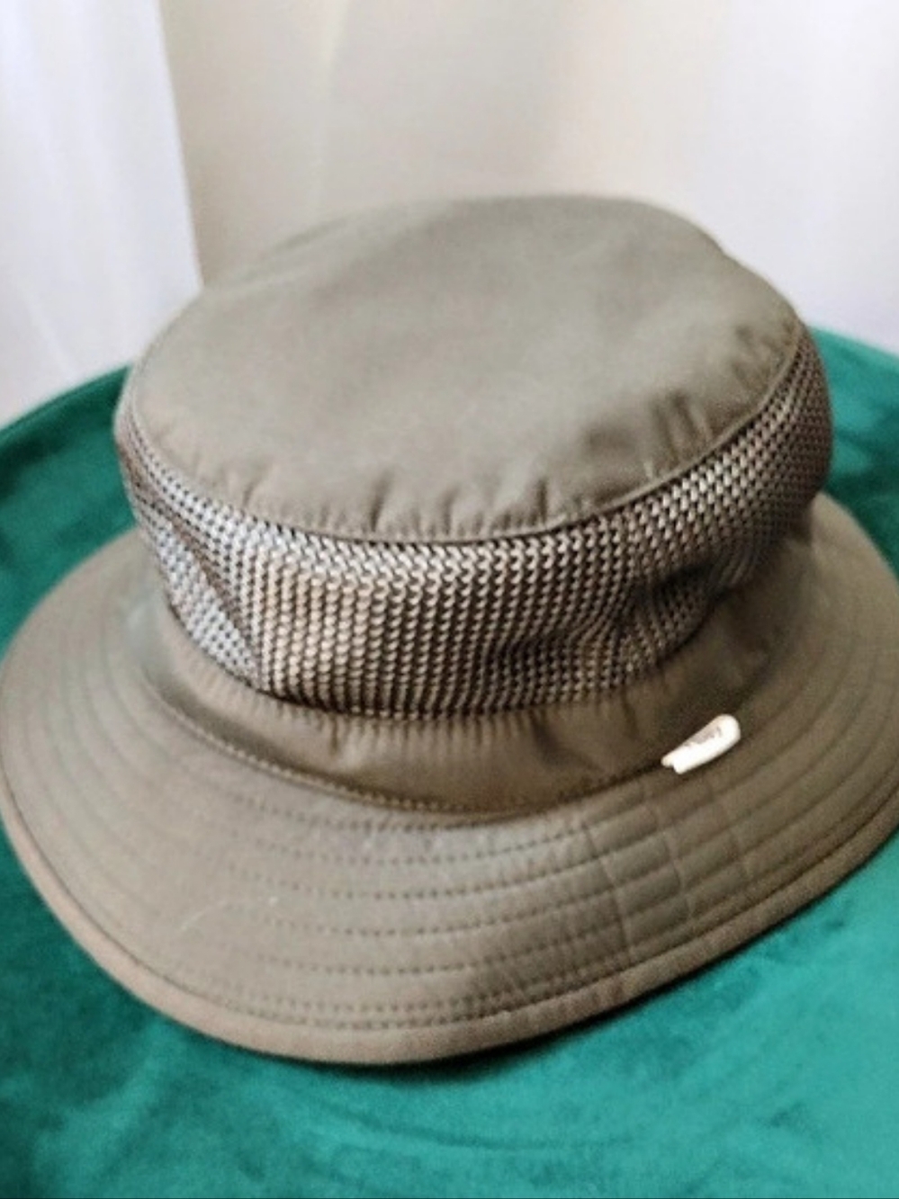 Tilley Small Bucket Hat Olive Mesh Kids
